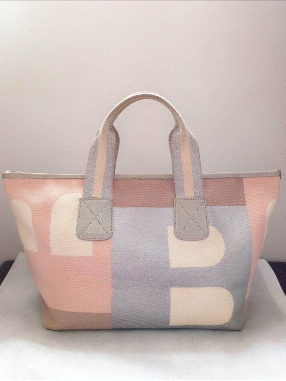 Bally Busy B geometric print canvas and leather tote bag multicolor block logo